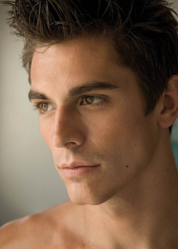 Royal Clean Shave Includes: